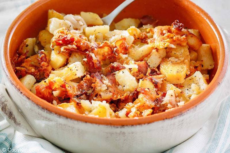 Crockpot Cheesy Potatoes with Bacon