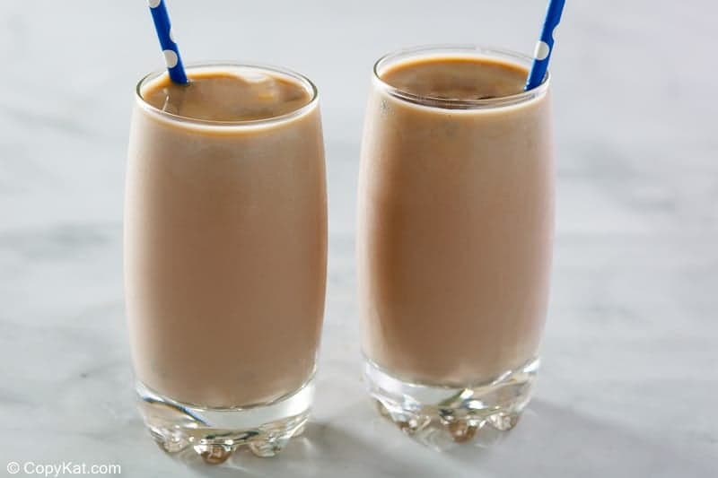 Colorado Bulldog Cocktail - Creamy White Russian with a Twist