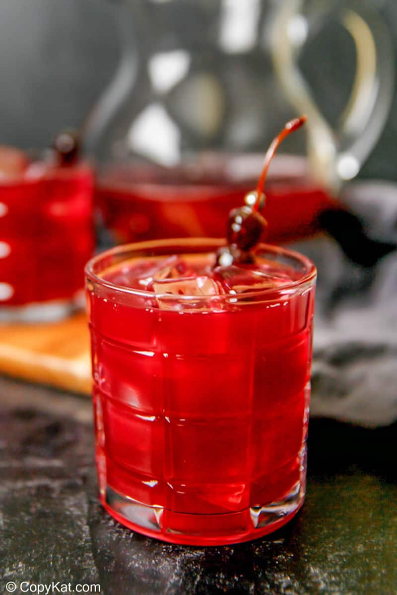 Joe's Crab Shack Ya Ya Punch | Fruity Tropical Rum Cocktail