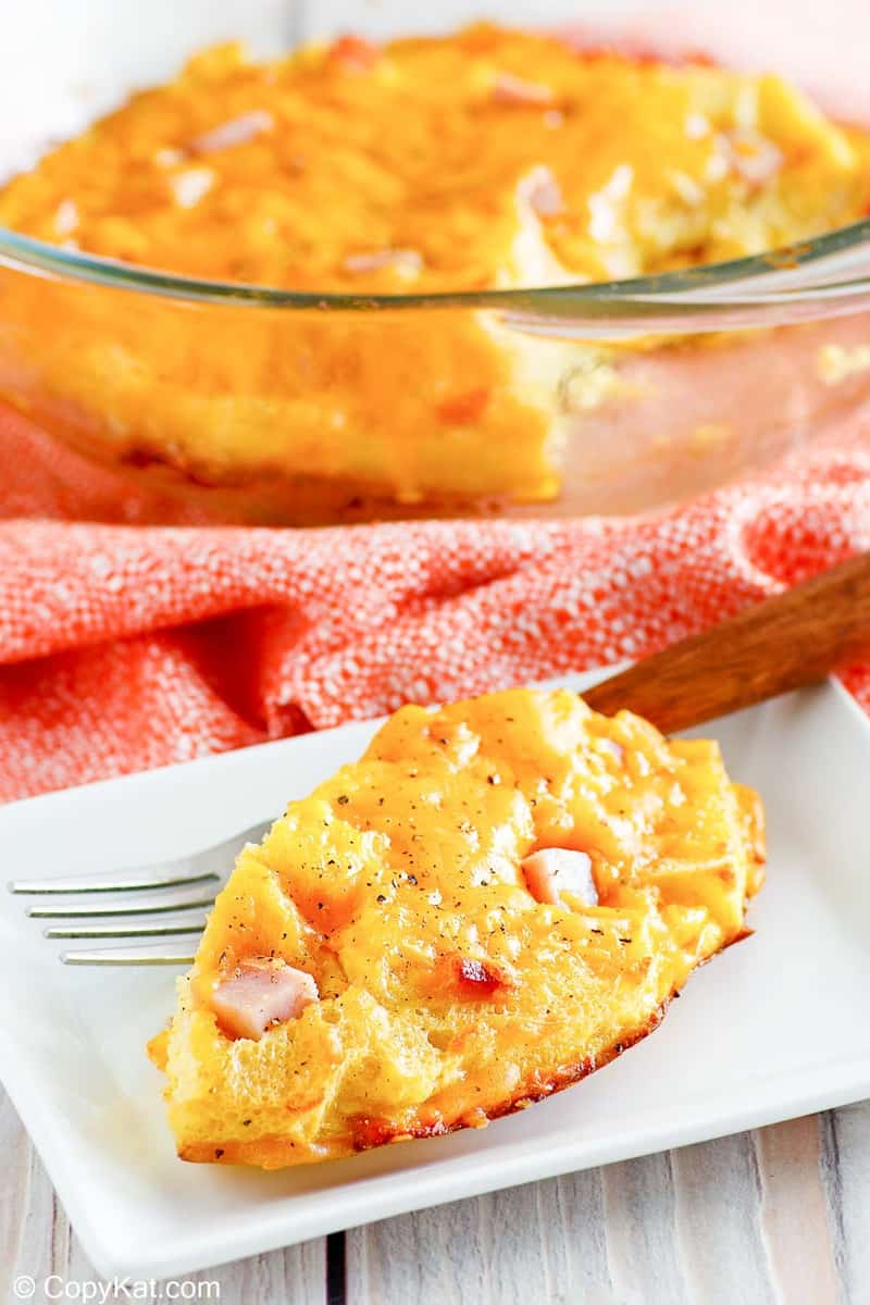 Copycat Cracker Barrel Ham and Egg Casserole