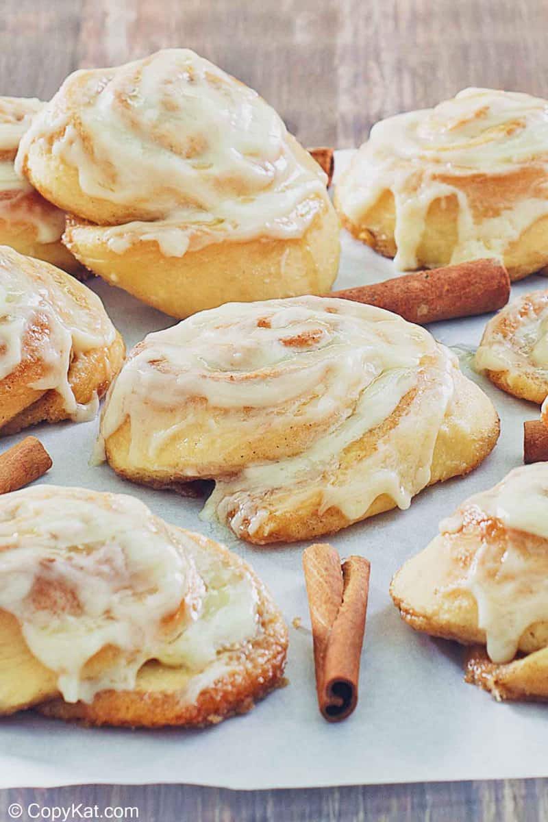 Bread Machine Cinnabon Cinnamon Rolls - Easy Copycat Recipe