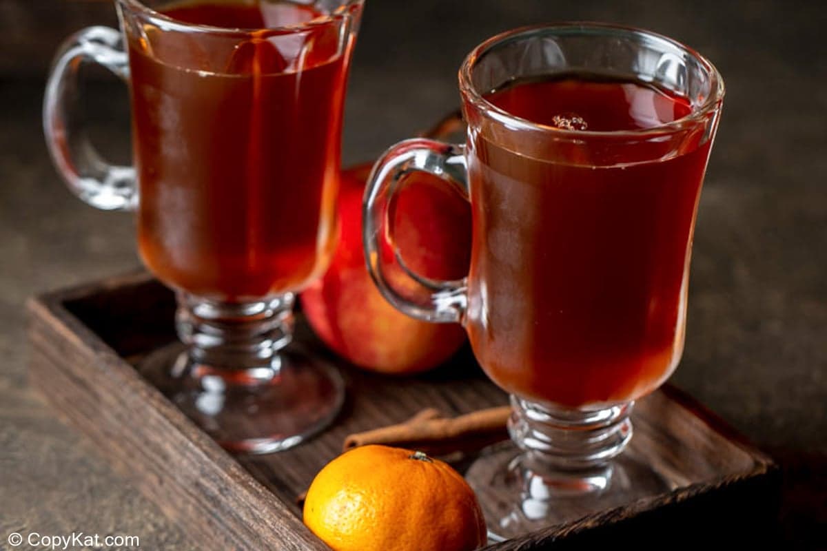 Crockpot Wassail Recipe - Traditional Holiday Drink