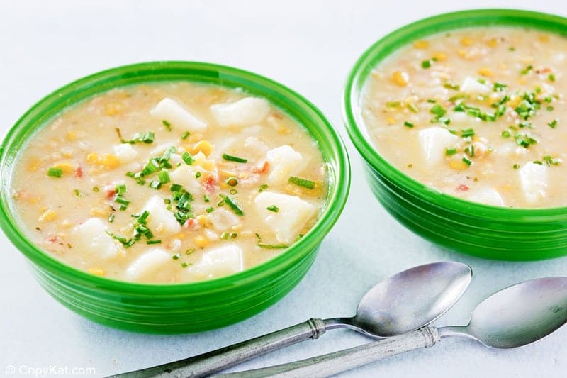 Easy Creamy Corn Chowder with Creamed Corn