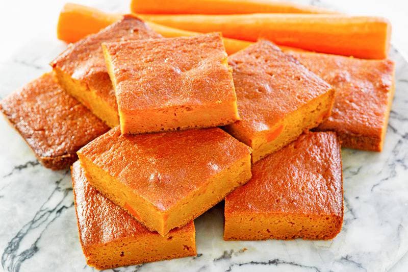 Old Fashioned Carrot Pudding - Sweet & Comforting Baked Carrot Casserole