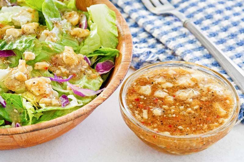 Outback Blue Cheese Vinaigrette Easy Copycat Recipe