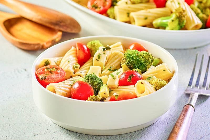 Broccoli Pasta Salad with Tangy Mustard Vinaigrette