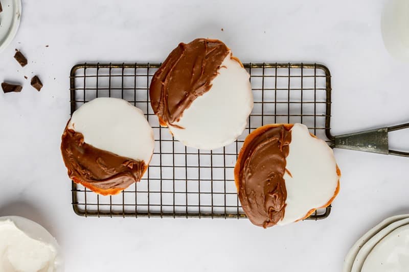 NYC Black and White Cookies Recipe