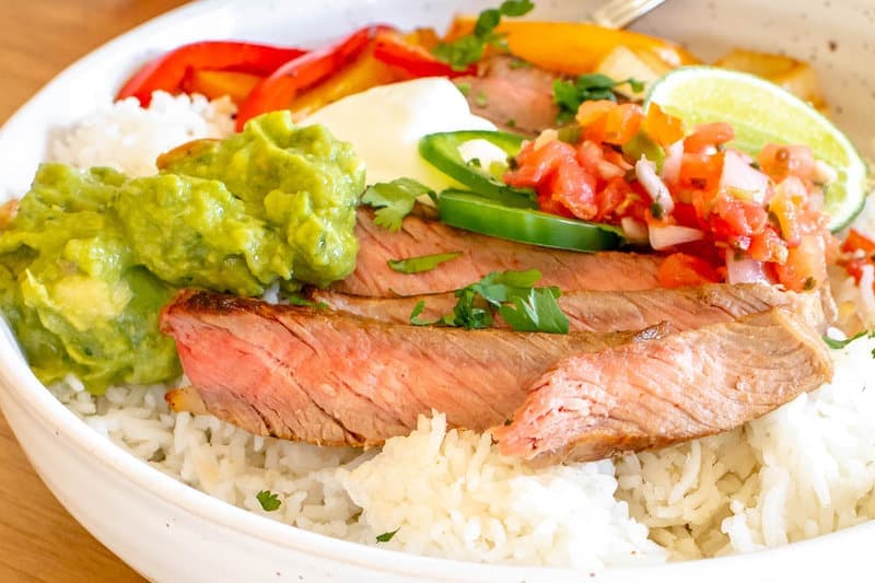 Copycat Chipotle Steak Bowl (Homemade Burrito Bowl)