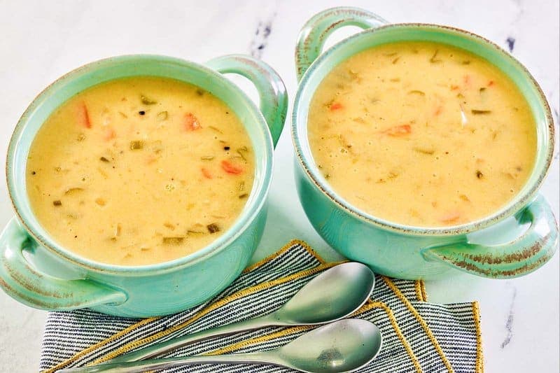 Old-Fashioned Cheddar Cheese Soup