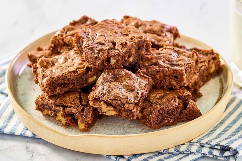 Old-Fashioned Hershey's Brownies - Classic Homemade Recipe