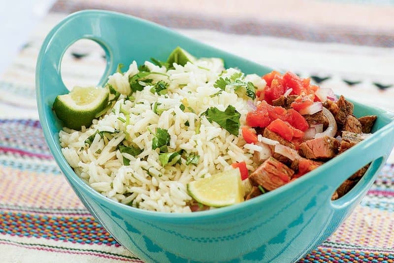 Chipotle's Cilantro Lime Rice (Copycat Recipe)