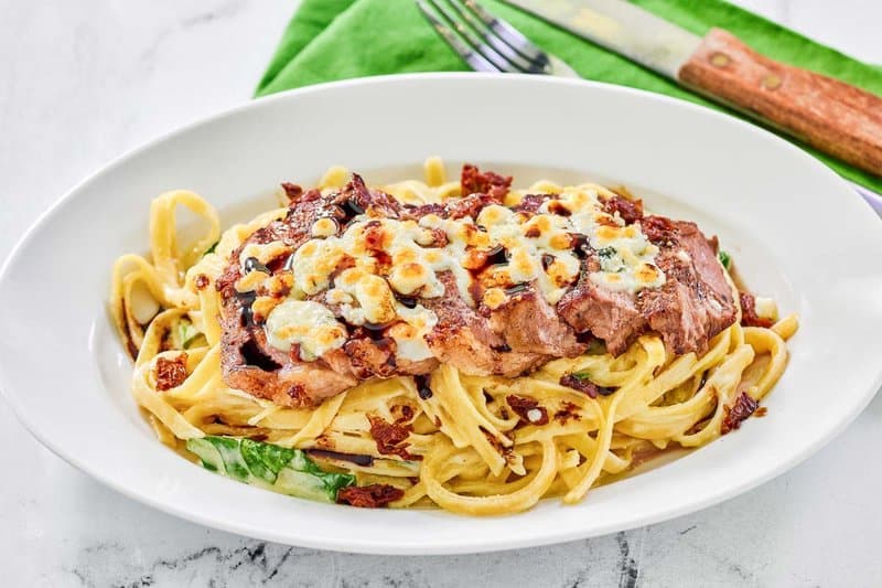 Olive Garden Steak Gorgonzola Alfredo