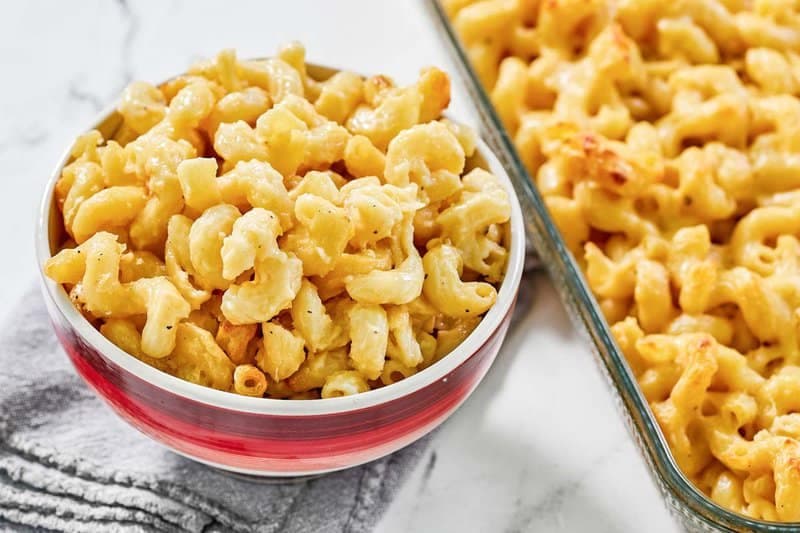 Copycat Costco Mac and Cheese