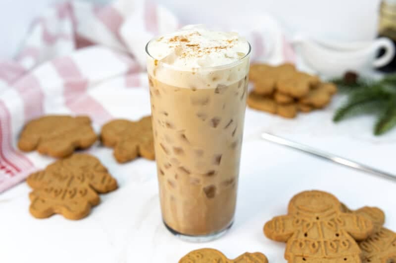 Starbucks Iced Gingerbread Oatmilk Chai