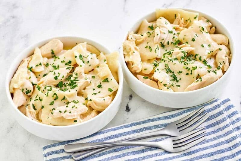 Homestyle Cracker Barrel Chicken and Dumplings