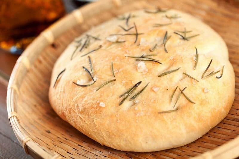 Copycat Macaroni Grill Rosemary Bread