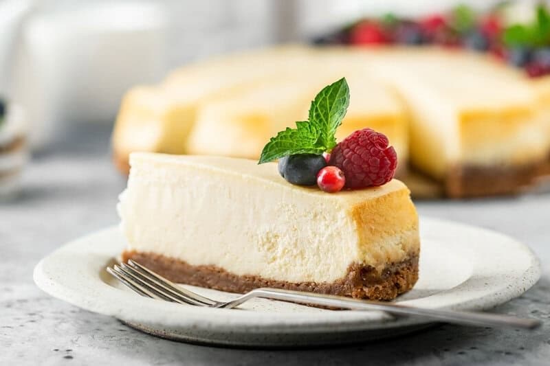 Classic New York Style Cheesecake