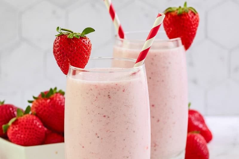Copycat Strawberry Julius