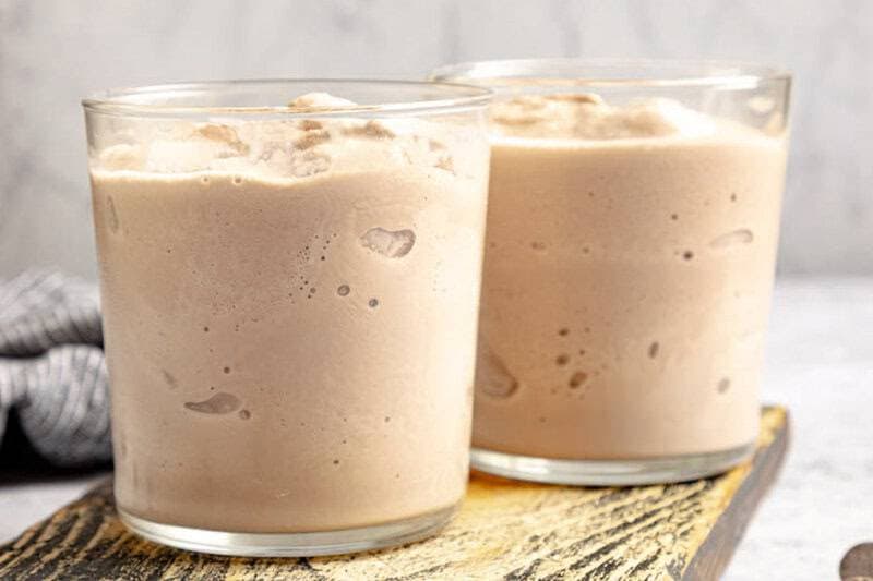 3-Ingredient Wendy's Frosty Copycat: Thick Chocolate Treat
