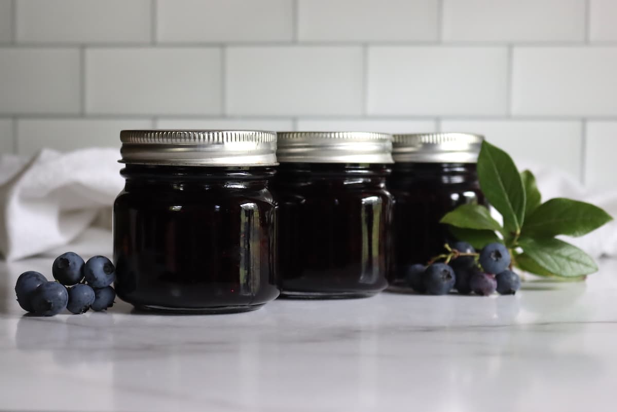 Blueberry Jam (without Added Pectin)