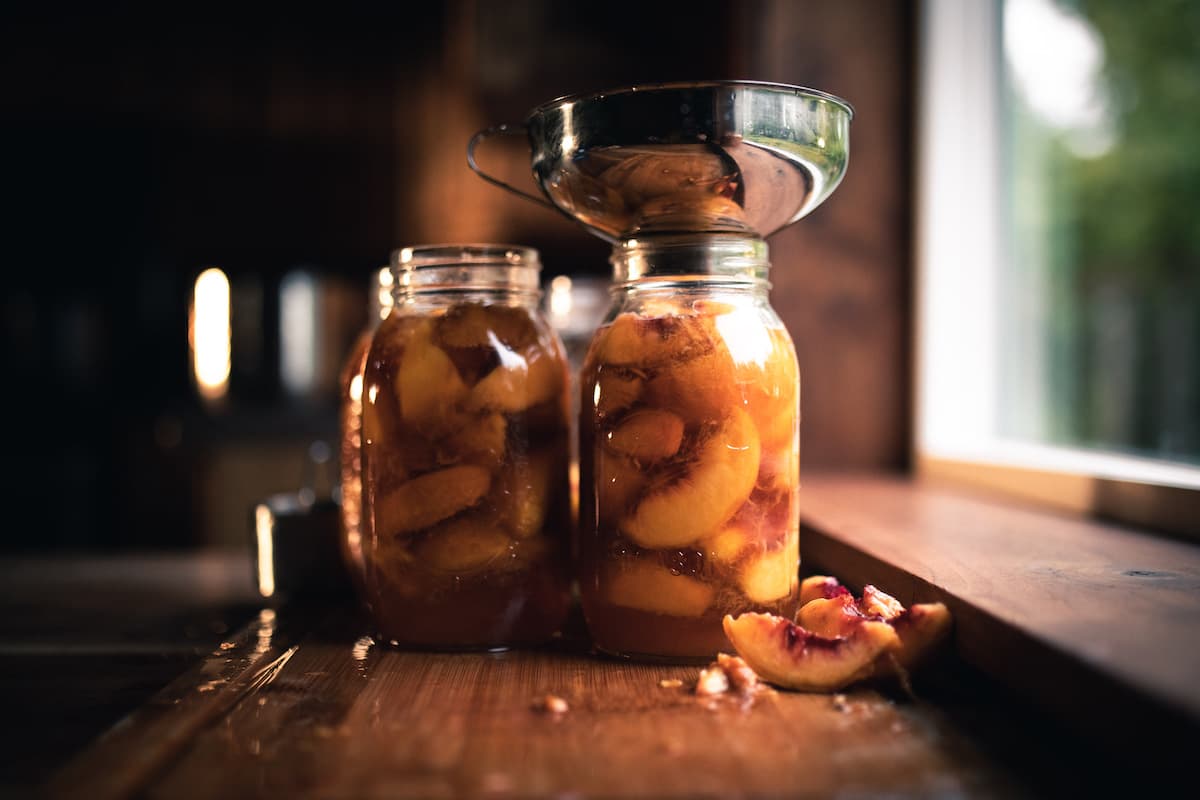 Canning Peaches