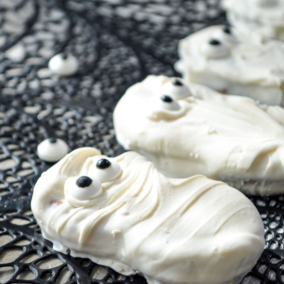 Nutter Butter Ghosts