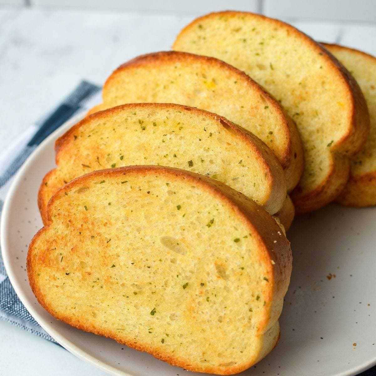Air Fryer Texas Toast