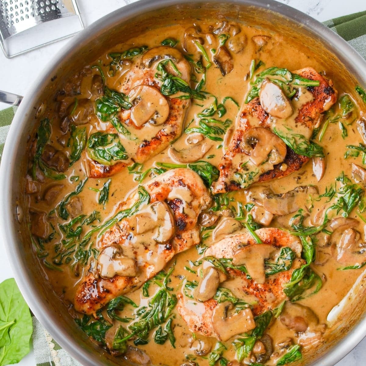 Creamy Spinach and Mushroom Chicken