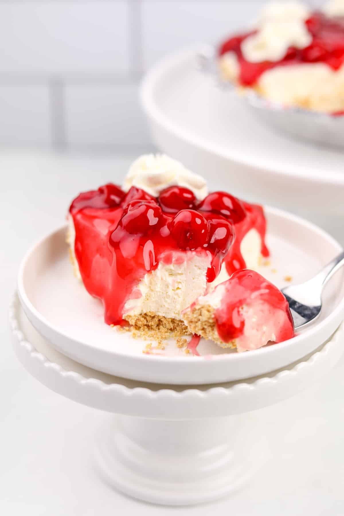 5 Ingredient No Bake Cheesecake