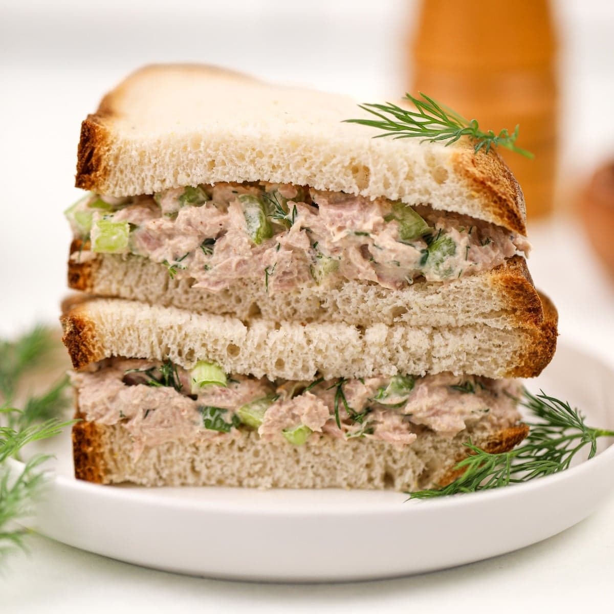 Tuna Salad with Dill