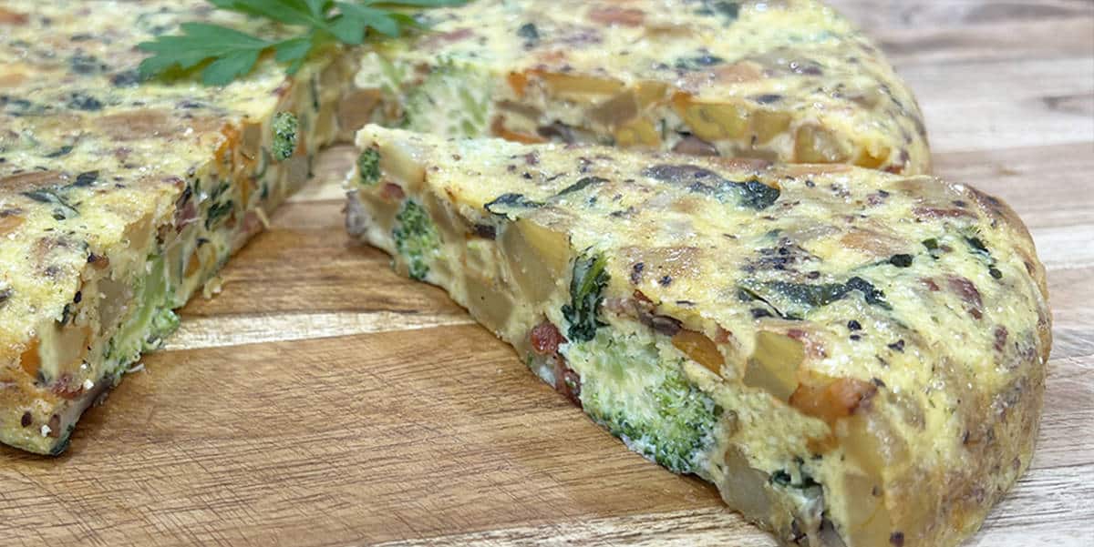 A Delicious Frittata Recipe with Bacon and Mushrooms