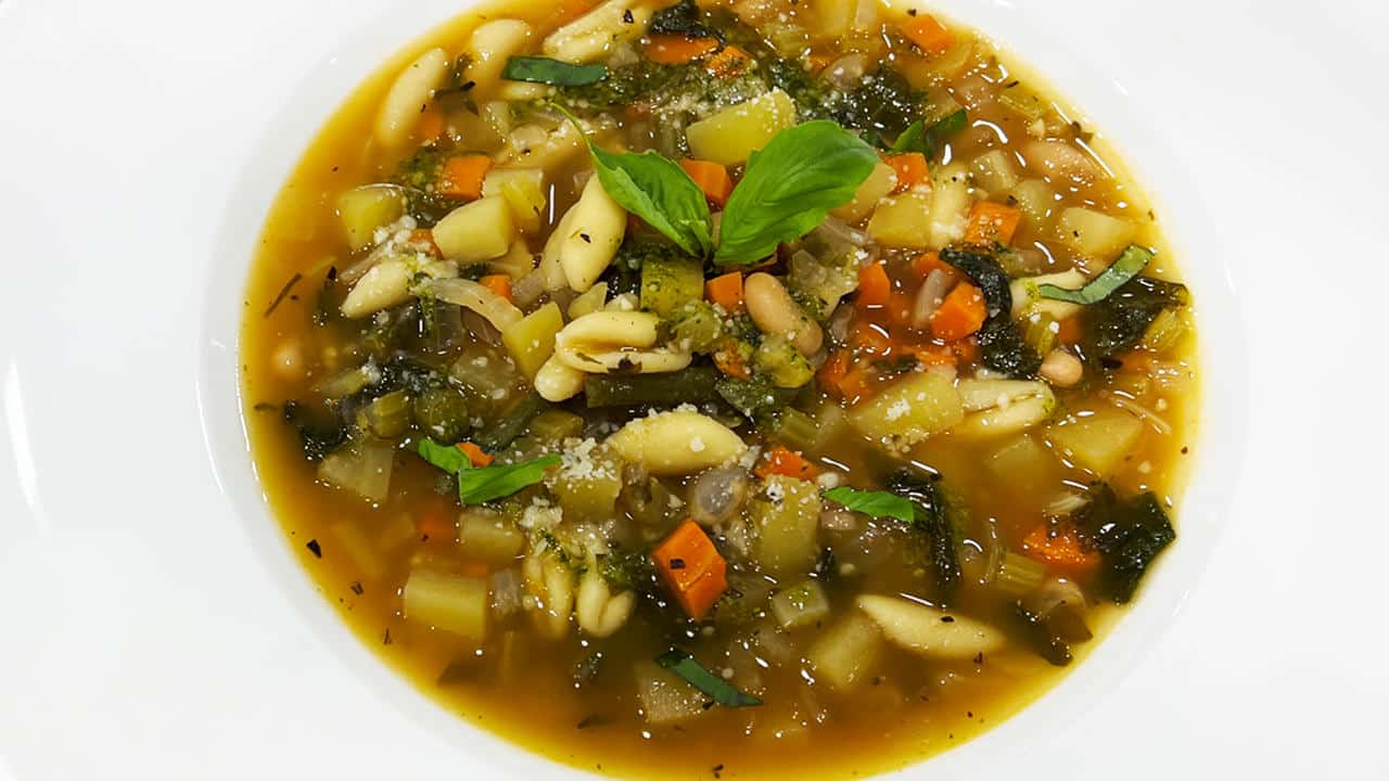 The Best Minestrone Soup Recipe!