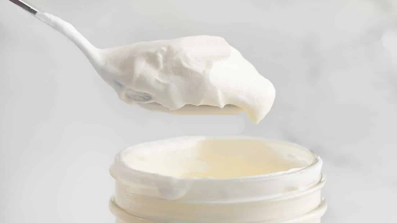 How to Make Crème Fraiche