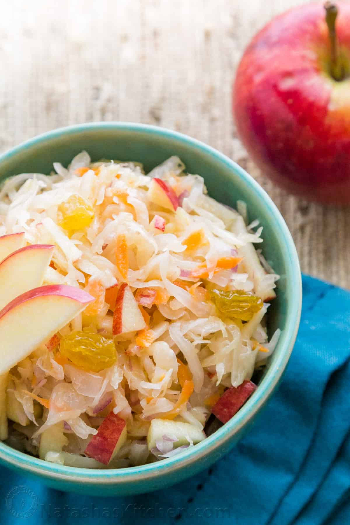 Homemade Sauerkraut Recipe (Kvashenaya Kapusta)