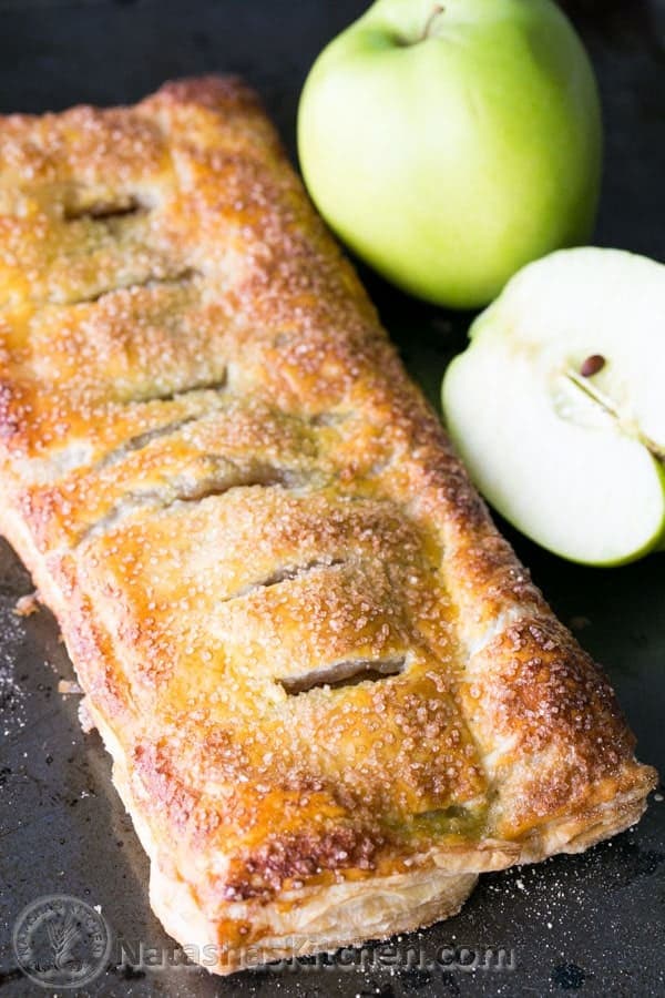 Apple Cinnamon Slab Pie
