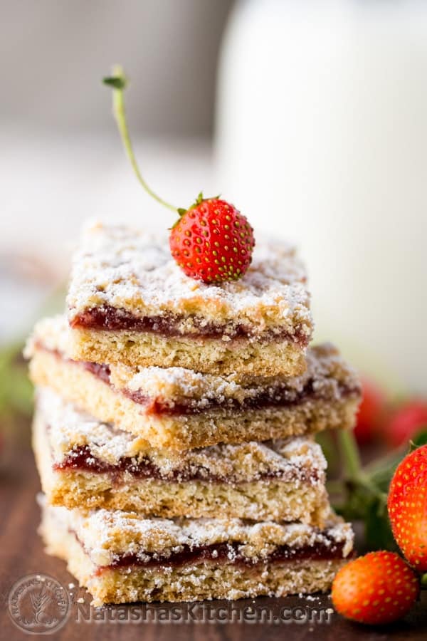 Strawberry Cookie Bars (Tertiy Pirog)