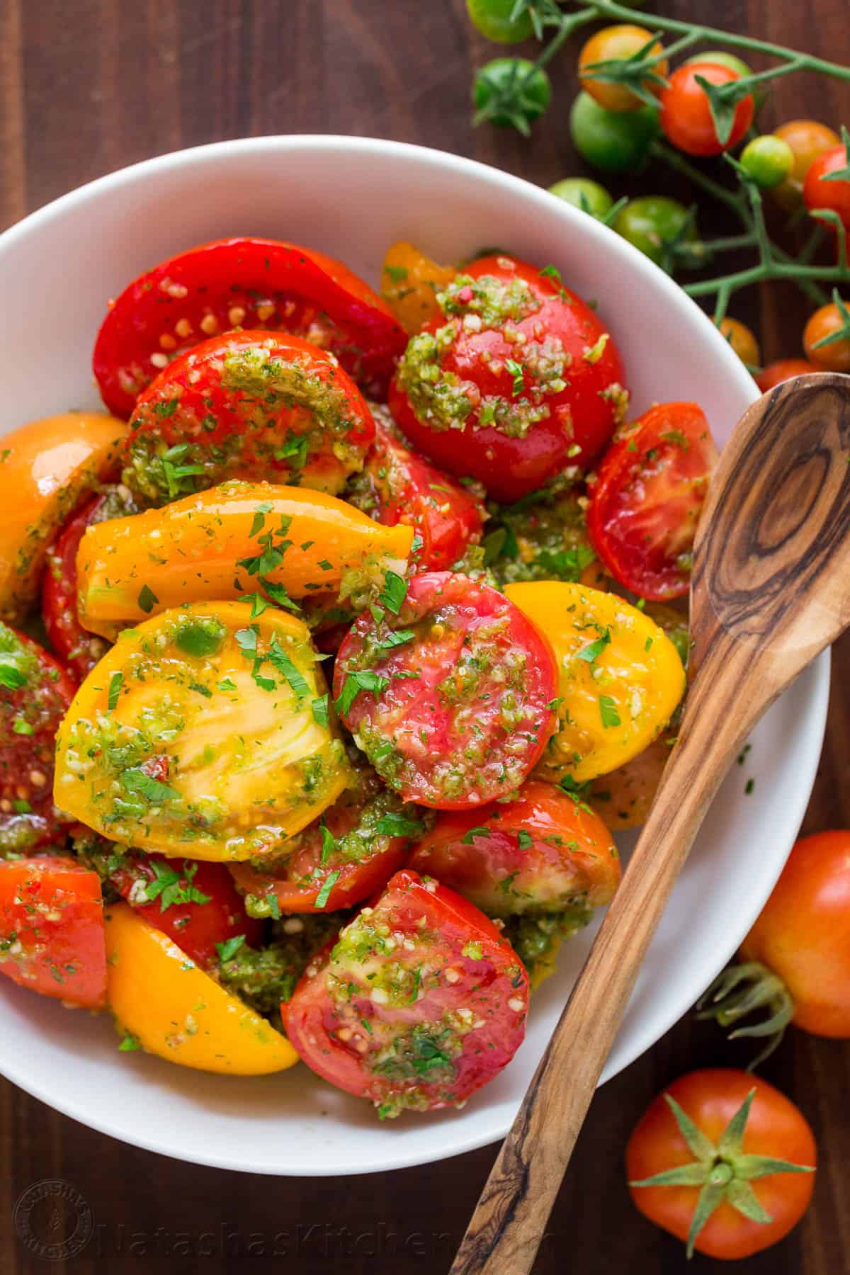 Garlicky Marinated Tomato Salad Recipe