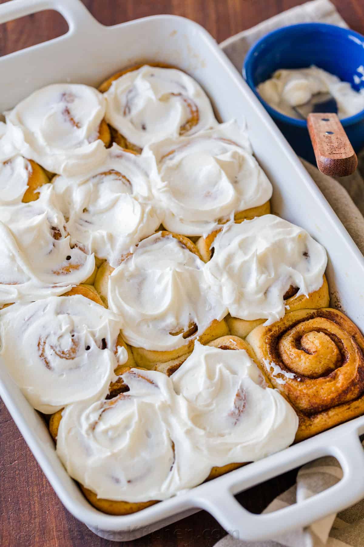 Easy Cinnamon Rolls Recipe