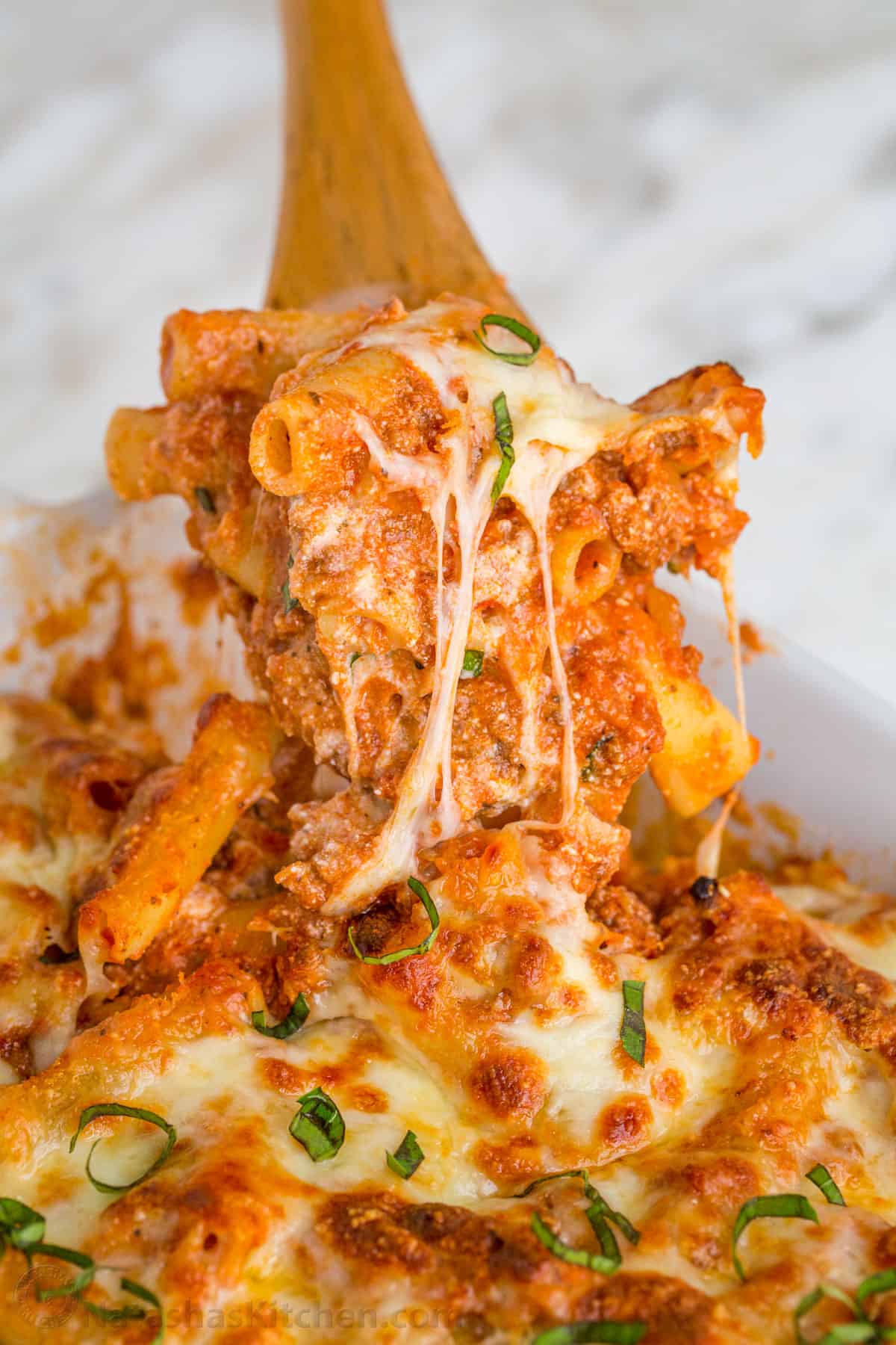 Baked Ziti (Easy Pasta Casserole) VIDEO