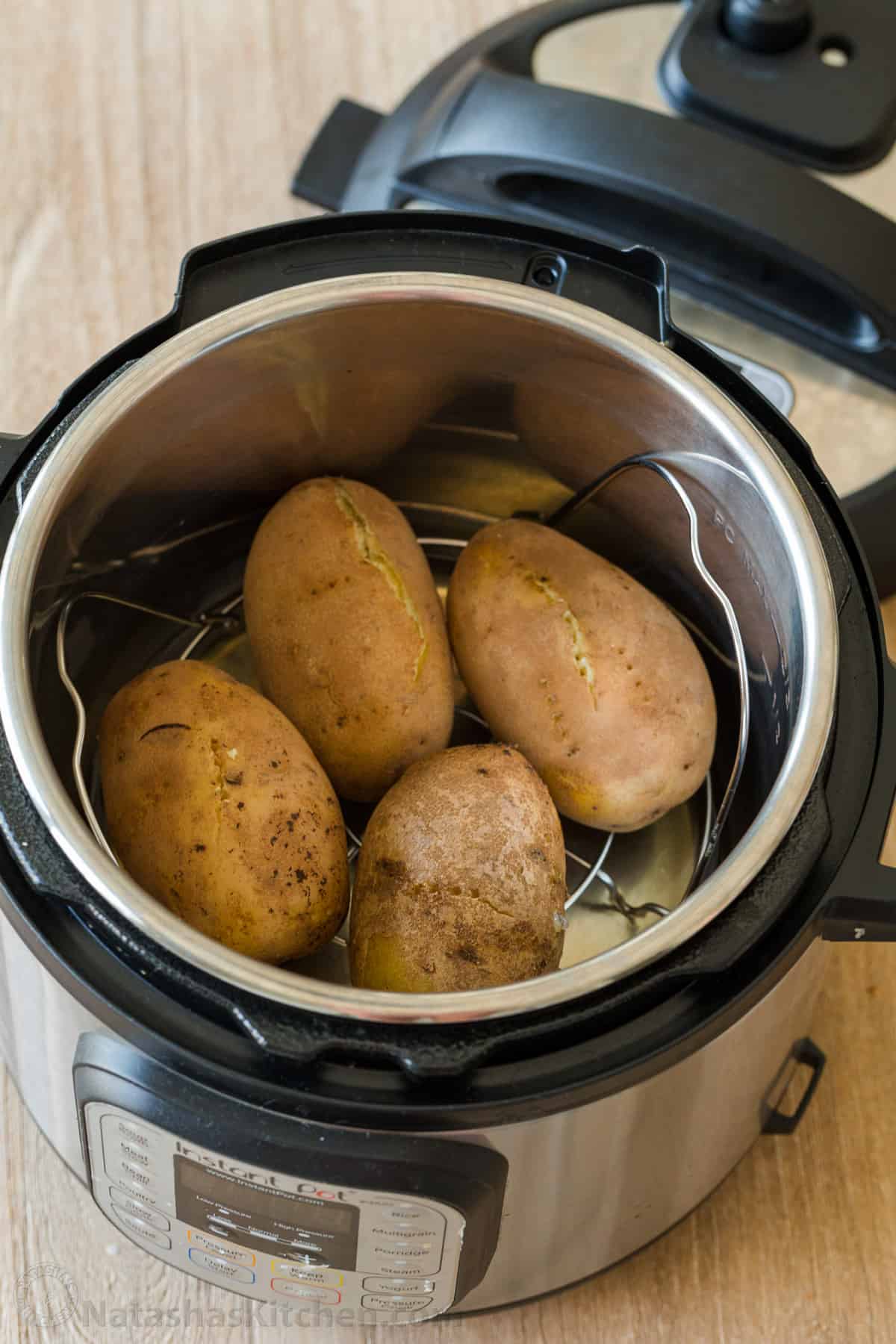 Instant Pot Baked Potatoes