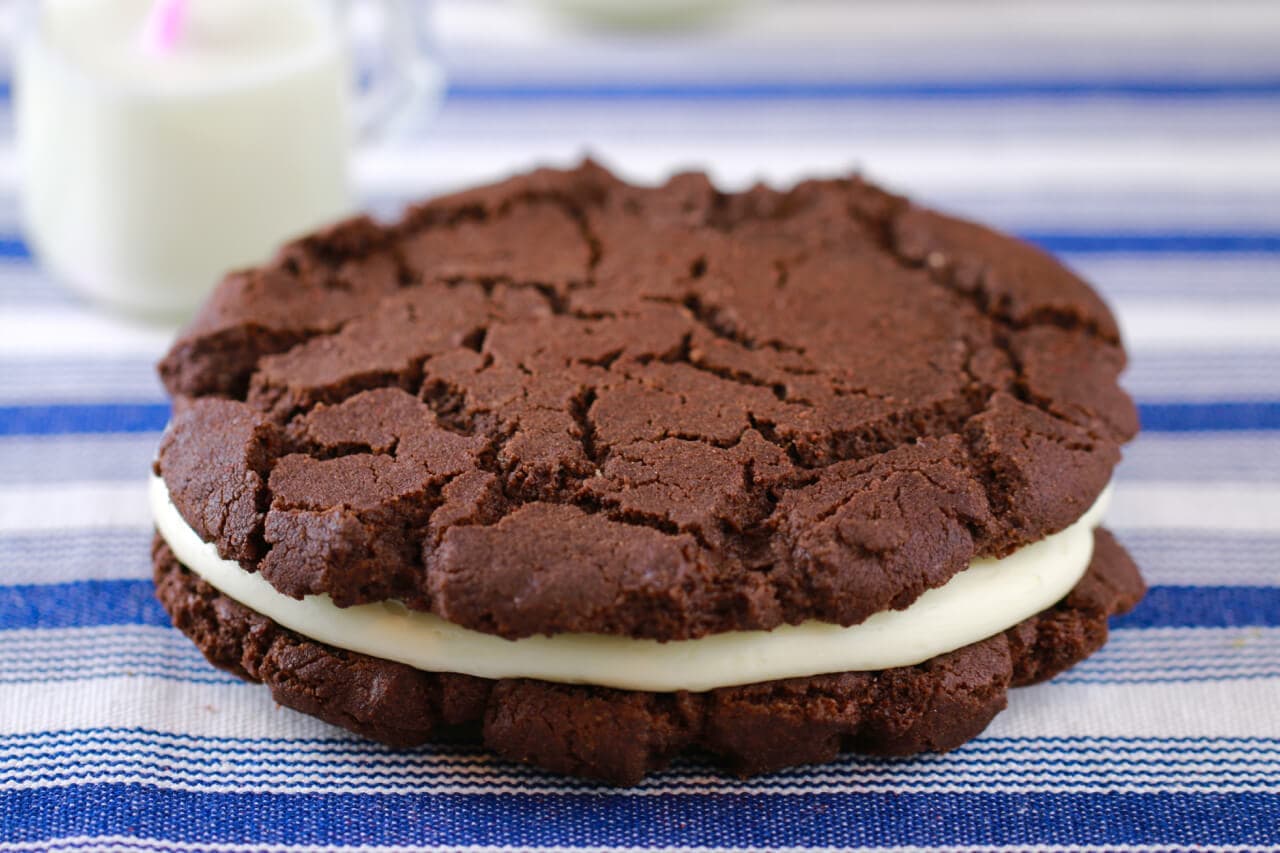 Single serving Homemade Oreo Cookies Recipe