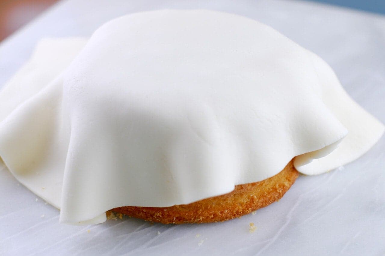 How to Make Fondant (Bold Baking Basics)