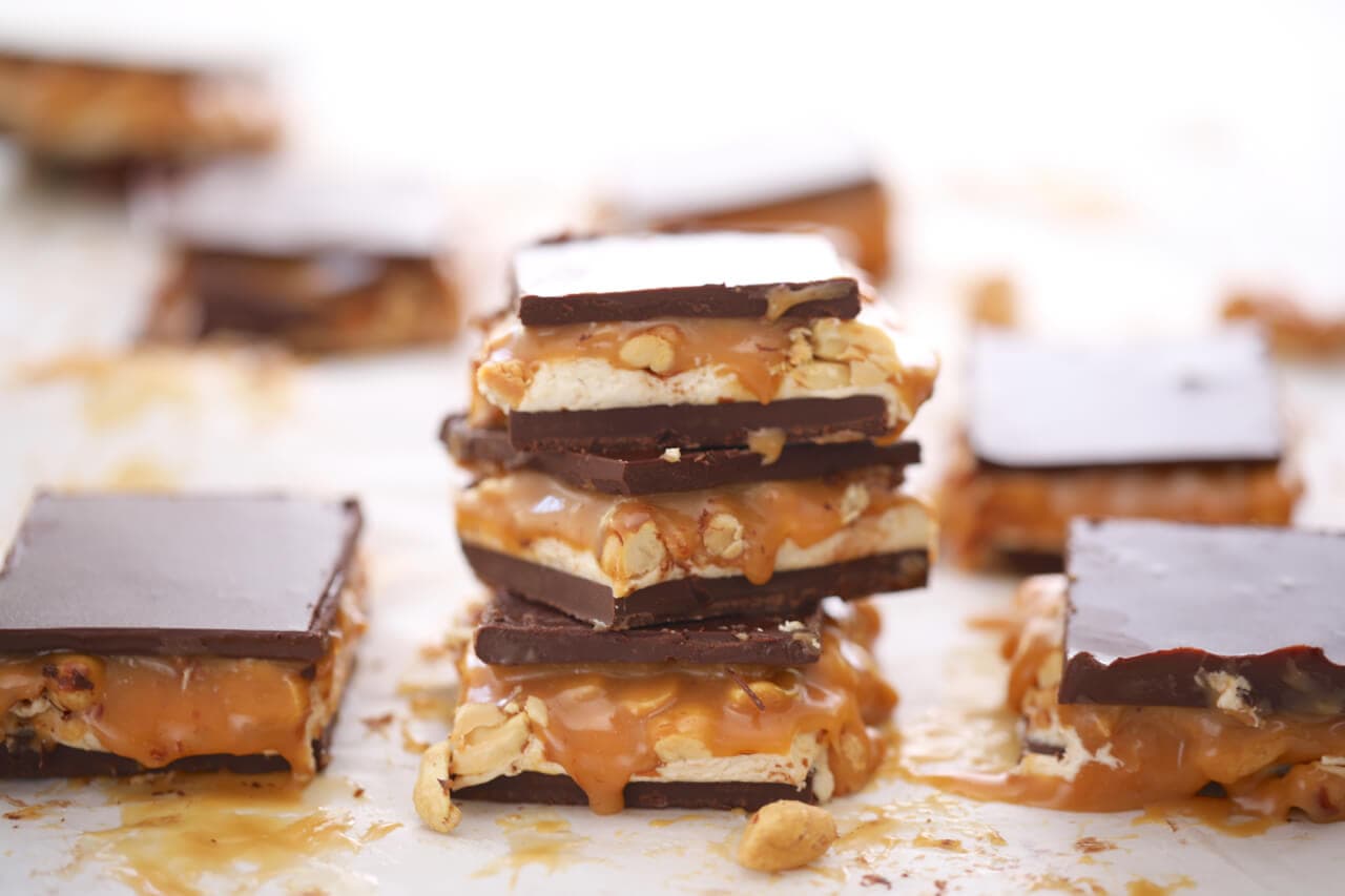 Candy Bar Fudge (Snickers)