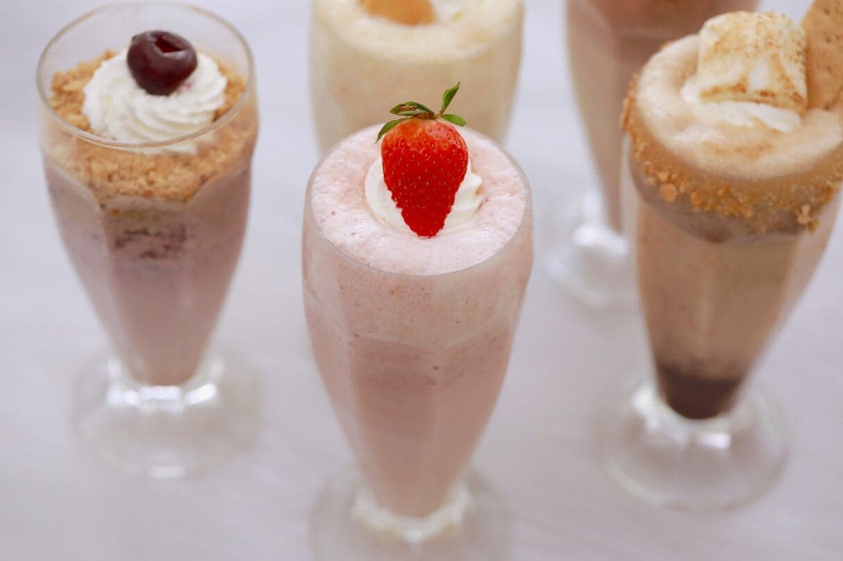 Strawberries & Cream Milkshake Recipe