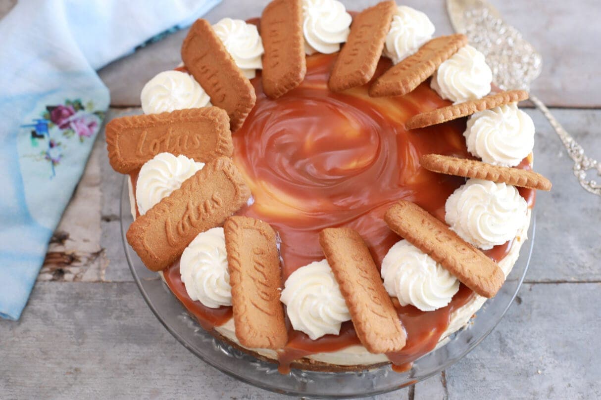 No-Bake Cookie Butter Cheesecake Recipe