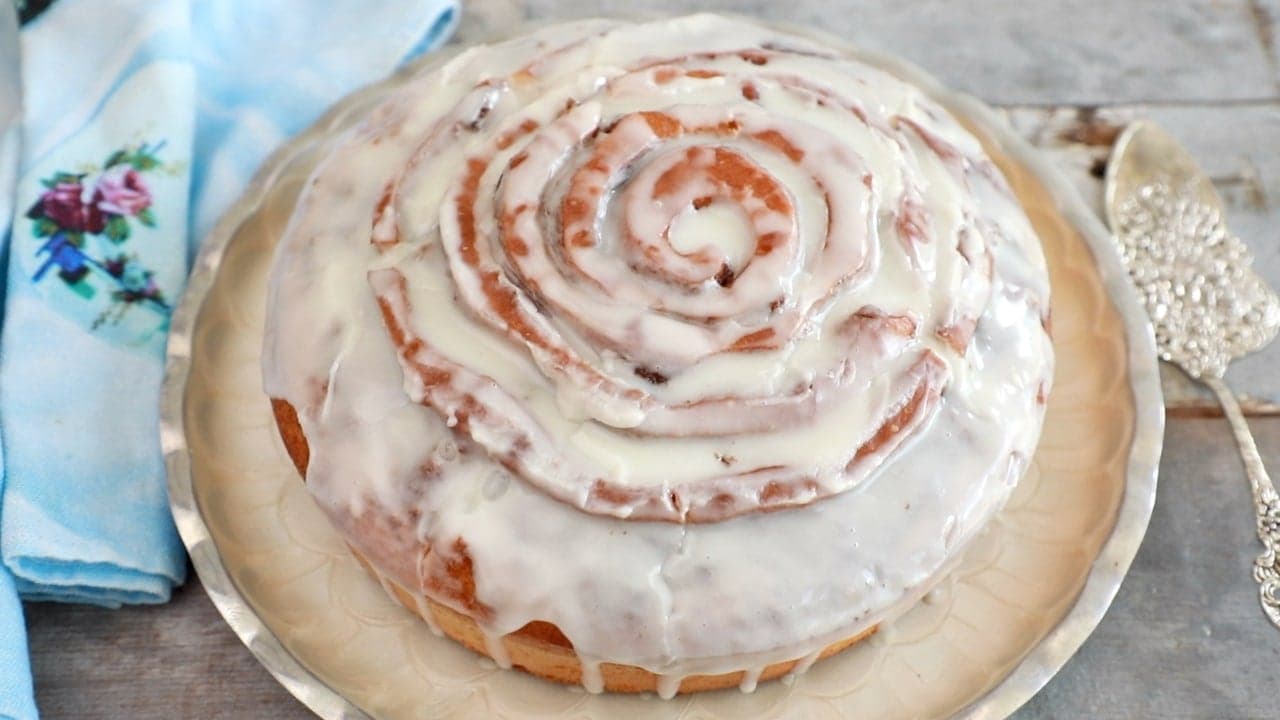Cinnamon Roll Cake Recipe