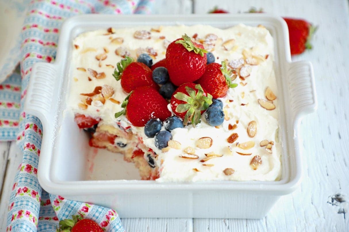 10 Minute Berry Tiramisu