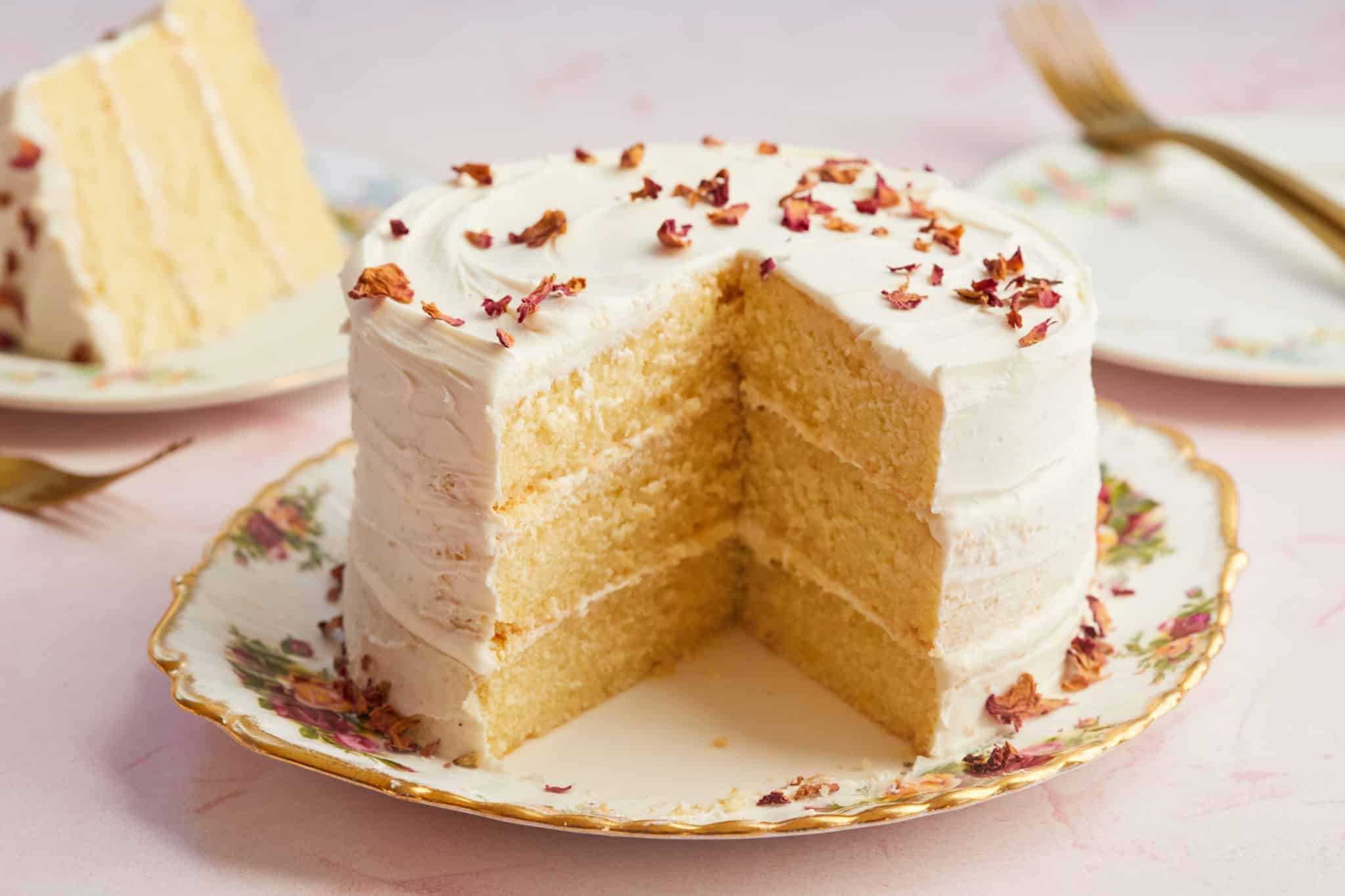 Lemon Cake Recipe with Lemon Buttercream