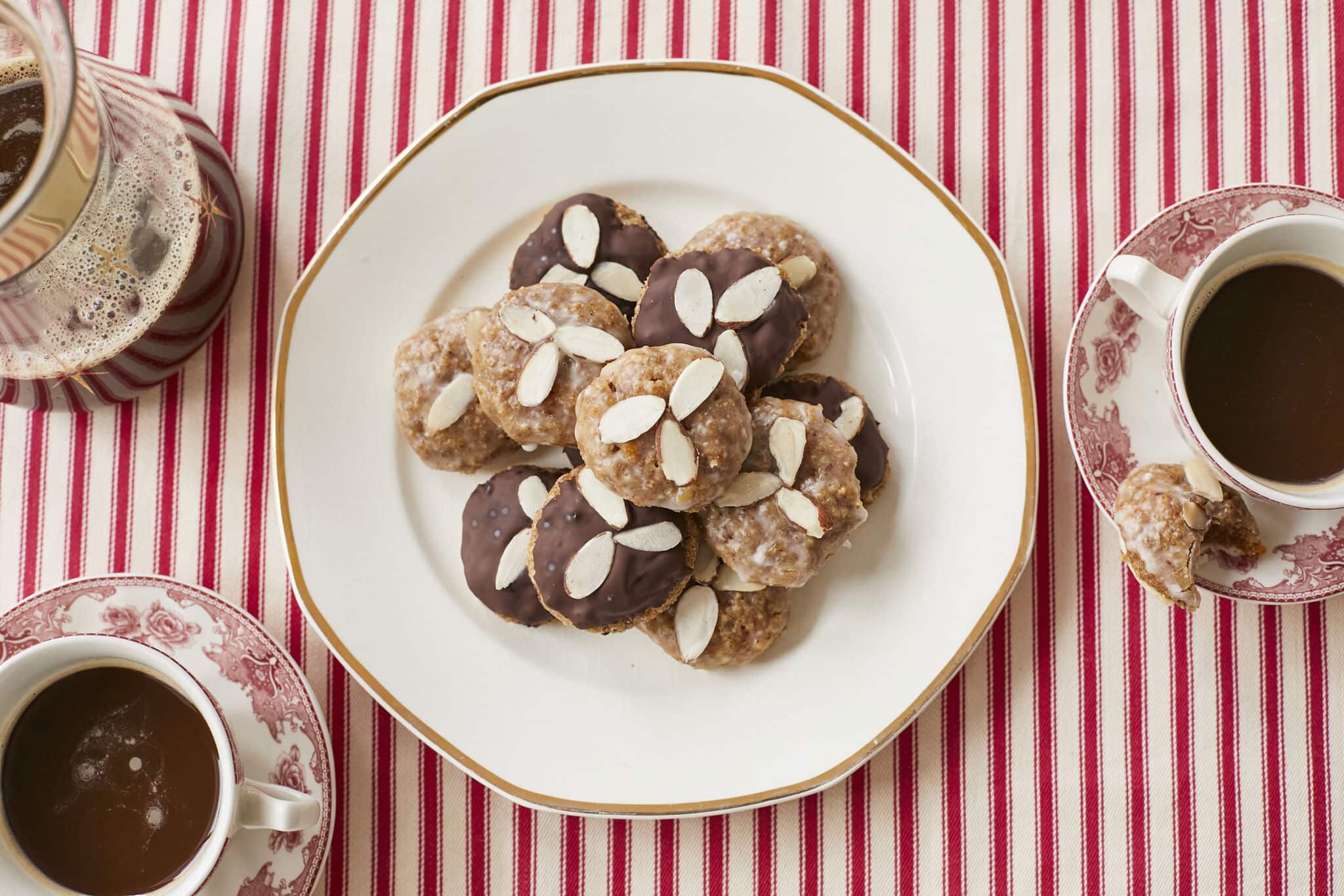 Nuremberg Lebkuchen (German Christmas Cookies)