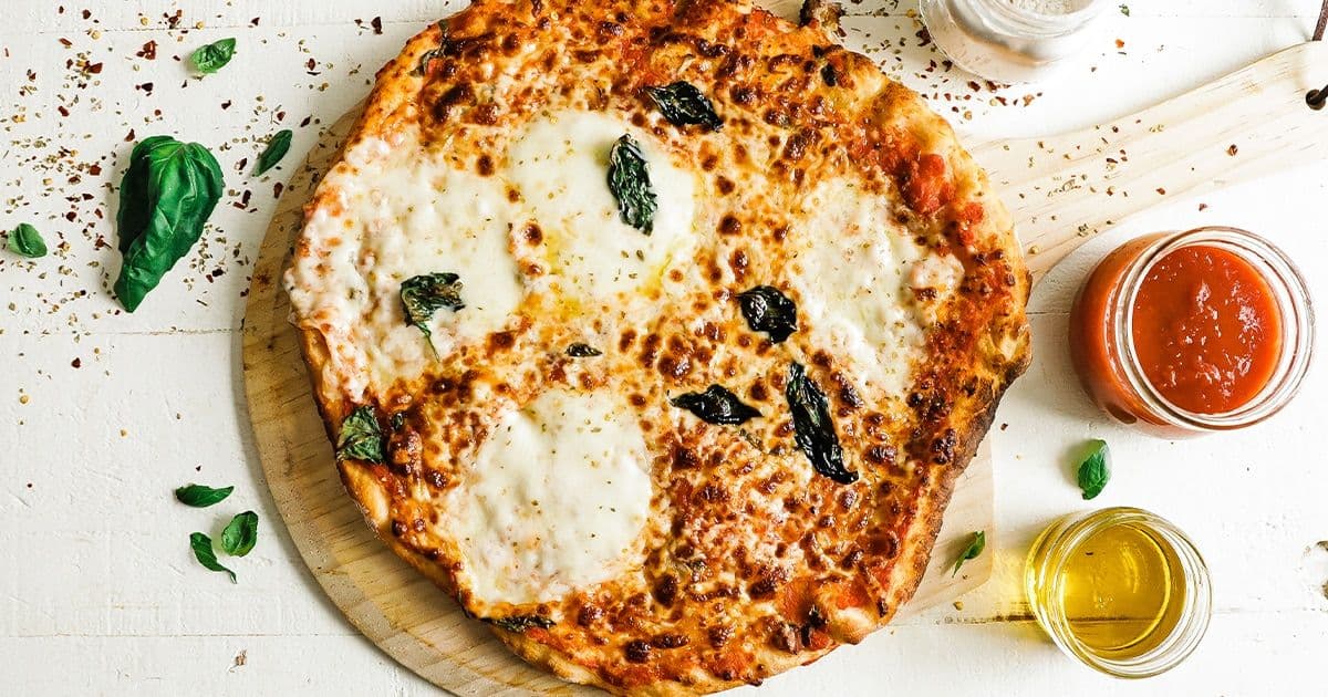 Homemade Thin Crust Pizza Recipe